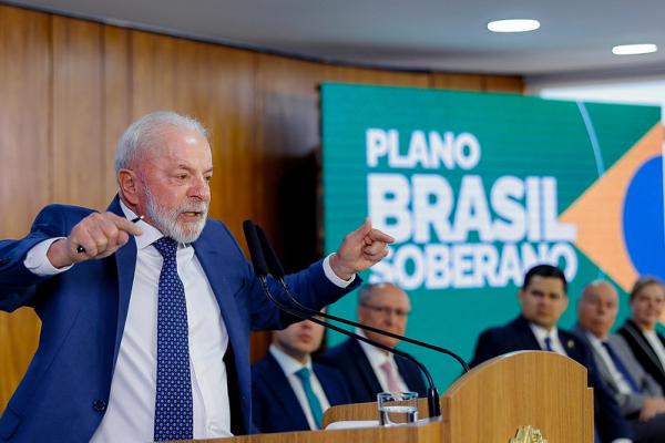 Governo Lula lança Brasil Soberano no escuro