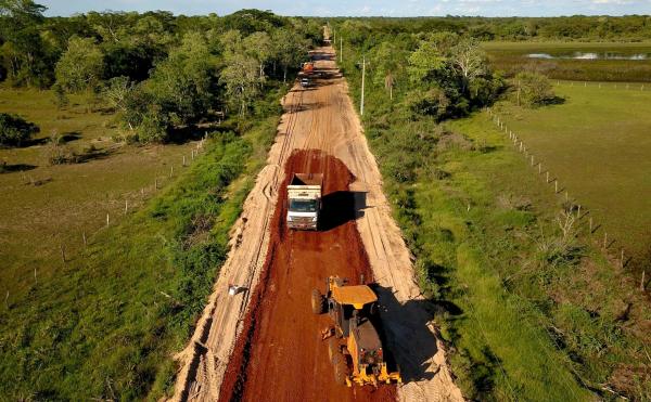 Pedido de Coronel David por manutenção na MS-228 tem avanço com anúncio de licitação do Governo do Estado