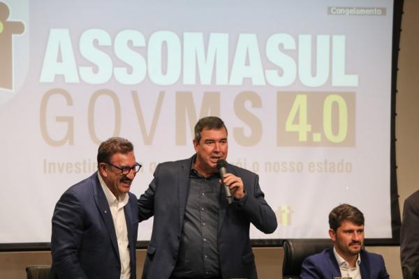 Governo promove qualificação gratuita a servidores de 44 cidades do Estado