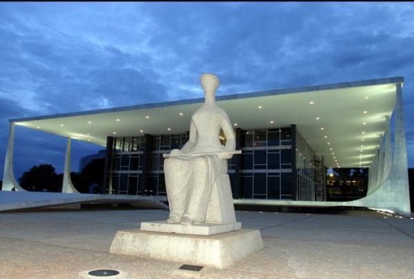 Judiciário tem os maiores salários do setor público, aponta pesquisa