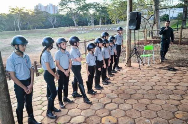 MS inaugura 1ª escola pública de equitação do Estado