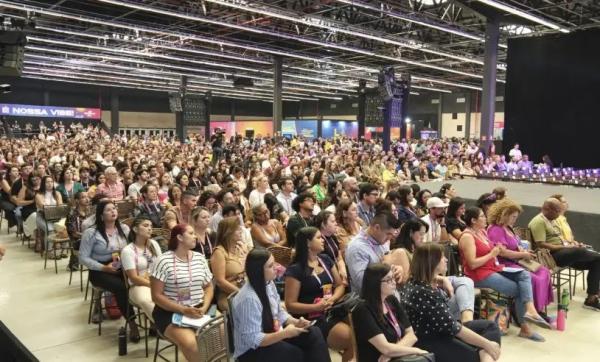 EmpreendeFest 2025 oferece capacitação gratuita em marketing digital, IA e vendas para pequenos negócios