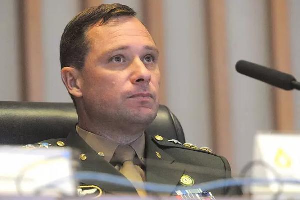 Moraes cobra relatório de monitoramento de Cid e mais sete
