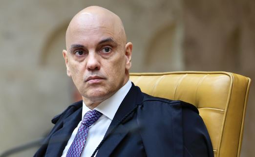 Moraes destitui advogados de réus no suposto ‘golpe’
