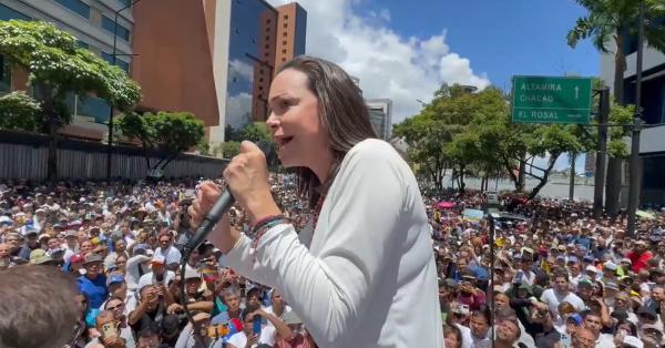 Lula, uma farsa democrática diante de María Corina Machado