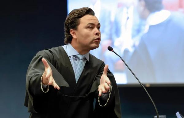 Jeffrey Chiquini se pronuncia após ser destituído por Moraes