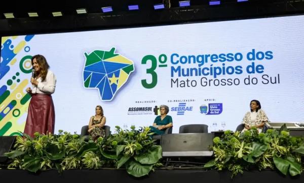 Liderança feminina debate no 3º Congresso dos Municípios