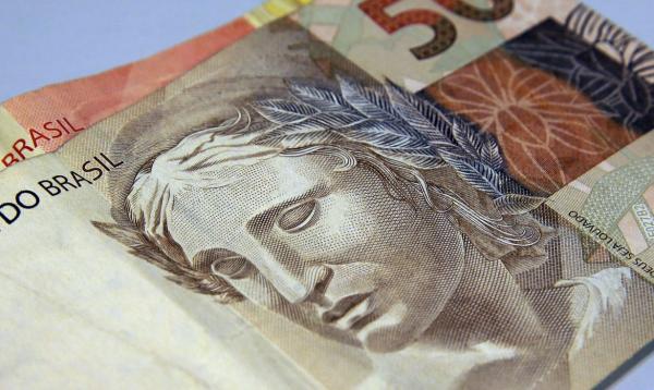 Governo Lula tem rombo de US$5,1 bilhões em outubro 