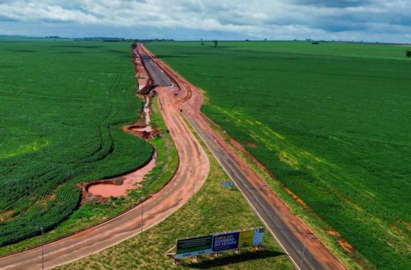 Governo de MS lança obra da MS-289 e entrega obras de educação e infrastrutura