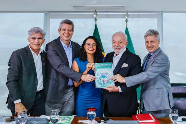AGU processa entidade ligada ao PT por descontos ilegais no INSS