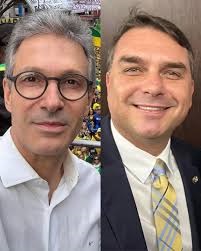Kassab articula Zema para vice de Flávio Bolsonaro em chapa presidencial