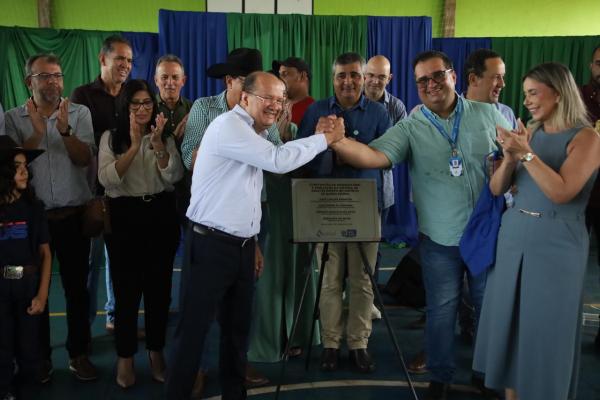Água Clara recebe pacote de obras de infraestrutura e educação