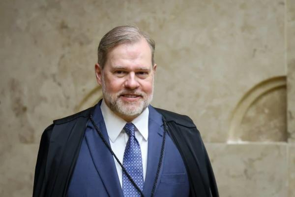 Toffoli ignora alerta e libera R$ 200 milhões a entidade ligada a parentes de ministros