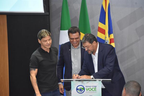 Longen ressalta importância da autorregulação tributária