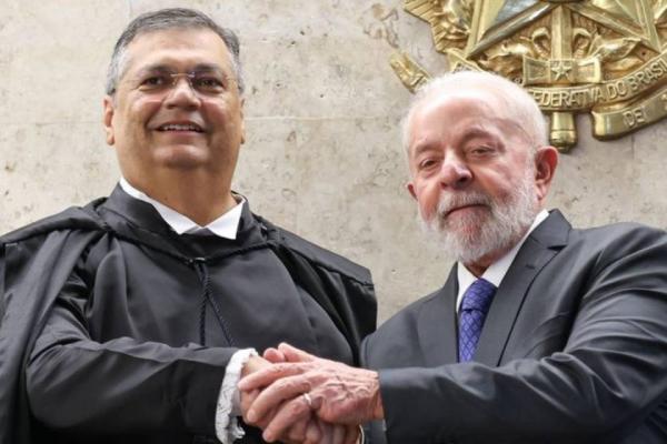 STF tenta salvar Lula de desgaste com supersalários