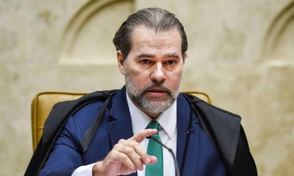 PF encontra conversas entre Vorcaro e Toffoli e leva caso a Fachin