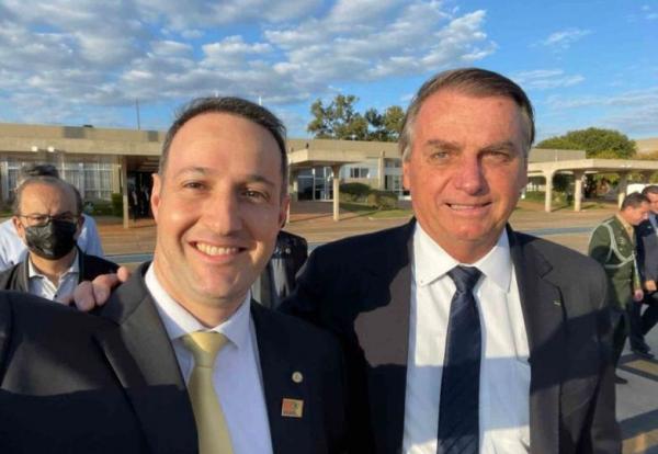 Bolsonaro pede para receber Derrite