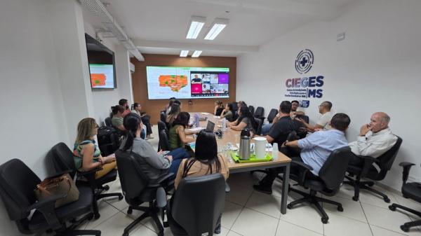 Cieges sedia reunião estratégica da Vigilância em Saúde