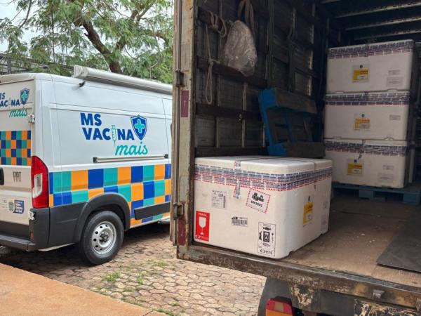 SES define distribuição das doses contra dengue para os 79 municípios de MS