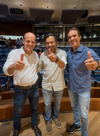 Presidente da Câmara Flávio Brito e vereador Amauri participam de lançamento do projeto Cine Câmara em Campo Grande