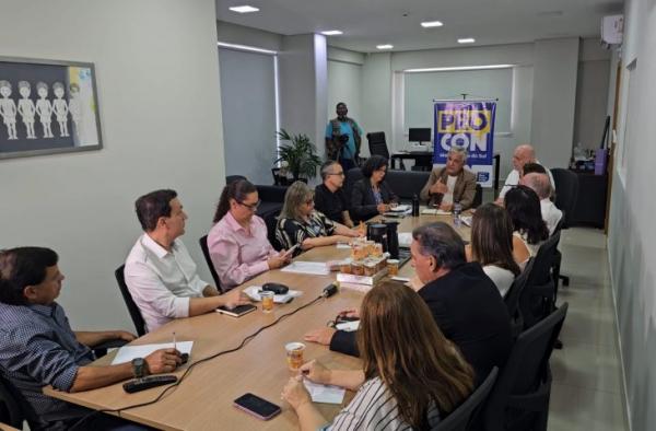 Procon reúne distribuidoras para avaliar situação dos combustíveis no MS