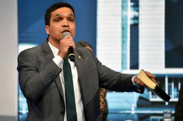 Cabo Daciolo anuncia pré-candidatura à Presidência