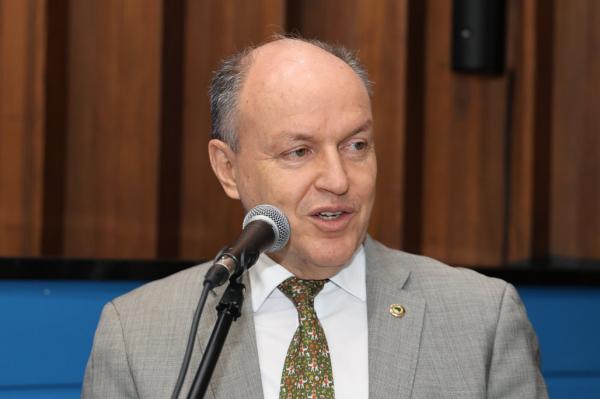 Mochi ressalta a importância da implantação do curso de Medicina em Coxim