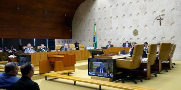 Em meio à crise, STF abre licitação para patrulhar redes sociais