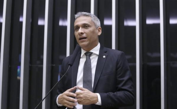 STF torna deputado Gustavo Gayer réu por ‘injúria’ contra Lula