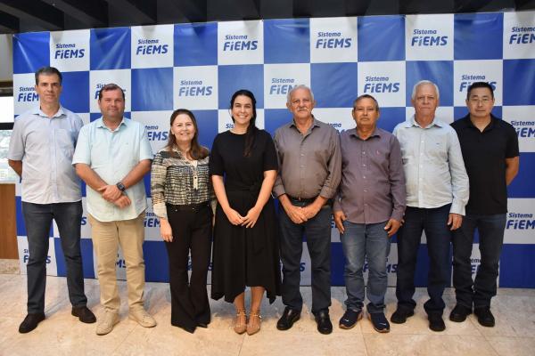 Empossada nova diretoria do sindicato da cerâmica de MS