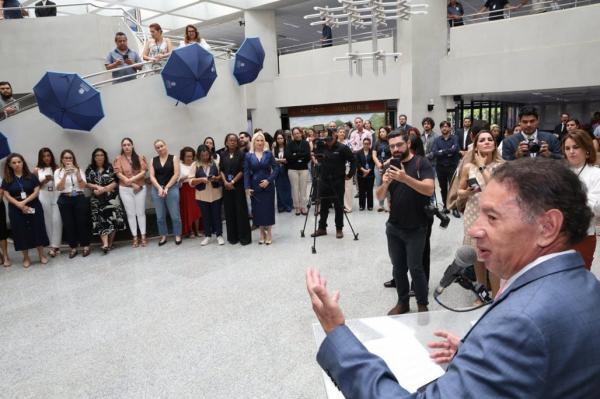 Dia das Mães é celebrado com emoção na Assembleia Legislativa
