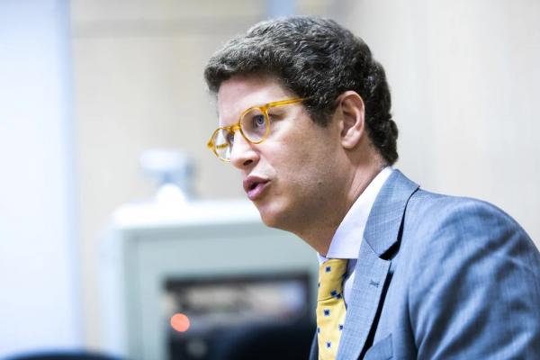 Salles acusa Valdemar de corrupção nos Transportes