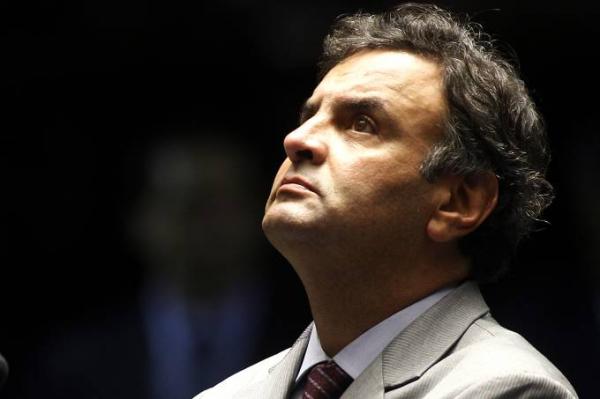 Senado articula votação secreta em caso de Aécio