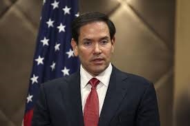 Rubio critica OMS por lentidão na resposta ao surto de ebola