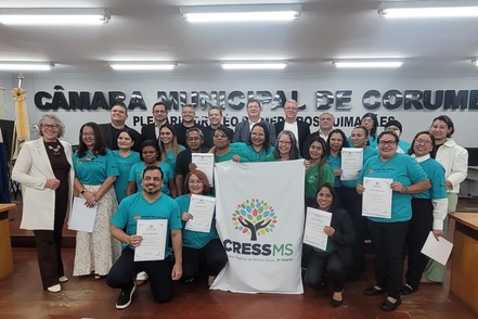 Câmara homenageia profissionais pelo Dia Nacional do Assistente Social