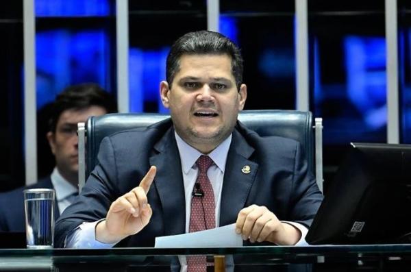 Alcolumbre quer votar desbloqueio de repasses a pequenas cidades