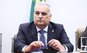 Gaspar: delação premiada implica senadora da esquerda