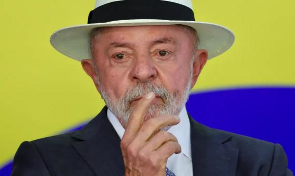 Lula morde a isca de Flávio