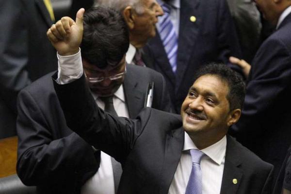 Tiririca diz que não disputará novo mandato em 2018