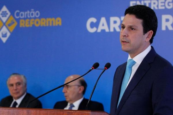 Saída de Bruno Araújo reduz a participação do PSDB na Esplanada