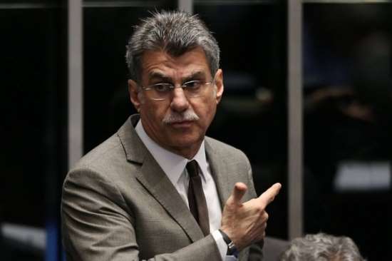 PMDB aprova mudança e volta a se chamar MDB