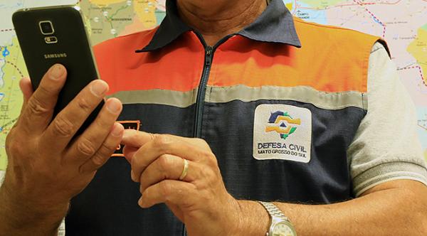 Em meio a chuvas, Defesa Civil inicia serviço de alerta de desastres naturais via SMS