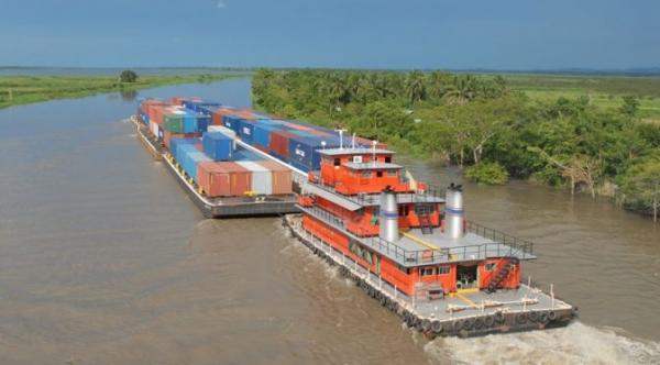 Paraguai libera uso de bitrem e abre caminho para exportações via porto de Concepcion