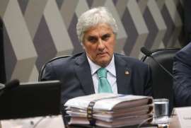 Delcídio afirma que sítio sempre foi conhecido como propriedade de Lula