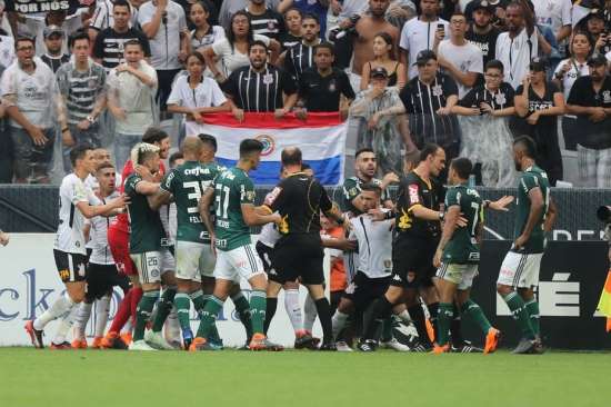 Tribunal recebe novas denúncias sobre confusão no clássico