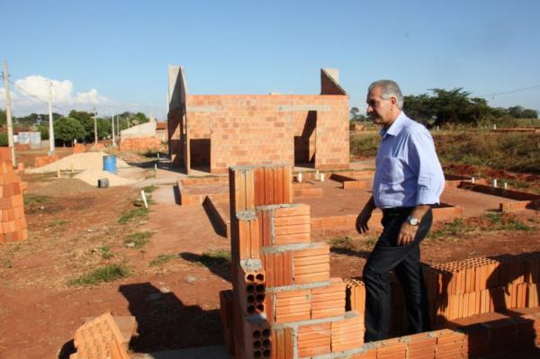 Reinaldo Azambuja inaugura R$ 50 milhões em obras em Brasilândia