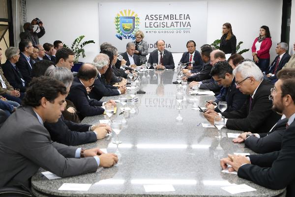 ALMS intermedeia acordo para redução da alíquota do diesel no Estado