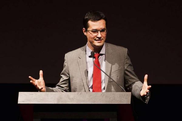 Procuradores criticam soltura de Dirceu
