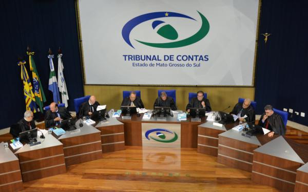 Pleno do TCE-MS julga recursos e aprova contas de gestão de municípios