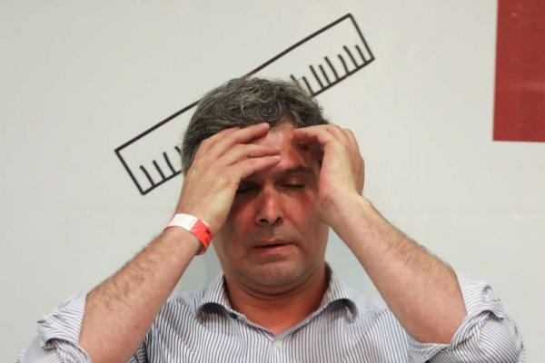 Justiça Federal condena Lindbergh Farias por improbidade administrativa